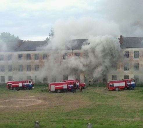 Пожар возле медколлежда