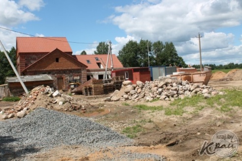 Реставрацию бровара в бывшем имении «Стайки» на Вилейщине планируют завершить в августе (ФОТО)