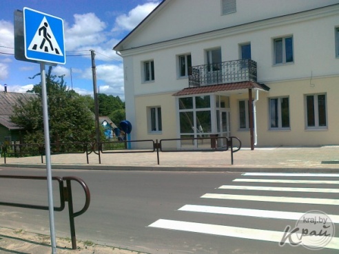ФОТОФАКТ: На улице Советской в Вилейке появился пешеходный переход