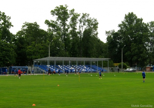 СФК «Слуцк» осваивает родной стадион