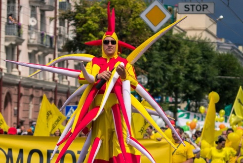 В Могилёве в День города прошло театрализованное шествие