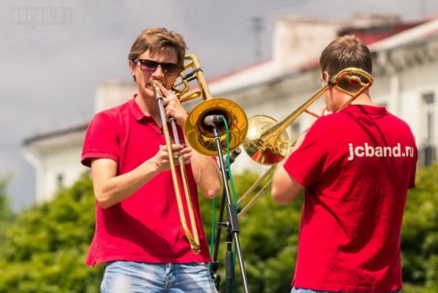 В Могилёве в День города прошло театрализованное шествие