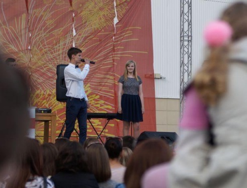 В Барановичах прошел open air, посвященный Дню молодежи