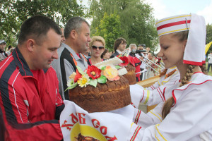 КТО В РАБОТЕ УСПЕШЕН,ТОТ И В СПОРТЕ СИЛЕН! КТО В РАБОТЕ УСПЕШЕН,ТОТ И В СПОРТЕ СИЛЕН!