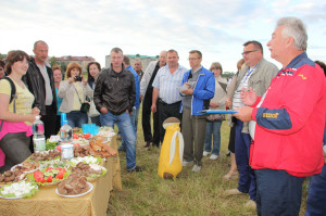 КТО В РАБОТЕ УСПЕШЕН,ТОТ И В СПОРТЕ СИЛЕН! КТО В РАБОТЕ УСПЕШЕН,ТОТ И В СПОРТЕ СИЛЕН!