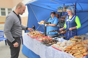 КТО В РАБОТЕ УСПЕШЕН,ТОТ И В СПОРТЕ СИЛЕН! КТО В РАБОТЕ УСПЕШЕН,ТОТ И В СПОРТЕ СИЛЕН!