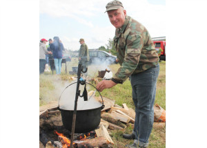 КТО В РАБОТЕ УСПЕШЕН,ТОТ И В СПОРТЕ СИЛЕН! КТО В РАБОТЕ УСПЕШЕН,ТОТ И В СПОРТЕ СИЛЕН!