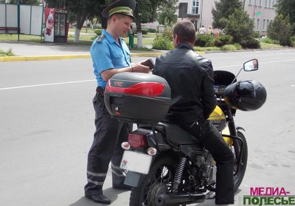 Два часа из жизни госавтоинспекторов Два часа из жизни госавтоинспекторов