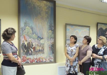 Першая выставачная зала у Століне пачала сваё існаванне з выставы работ земляка Уладзіміра Уродніча