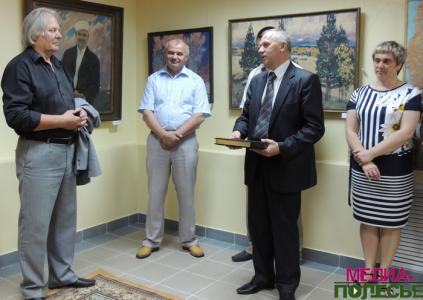 Першая выставачная зала у Століне пачала сваё існаванне з выставы работ земляка Уладзіміра Уродніча