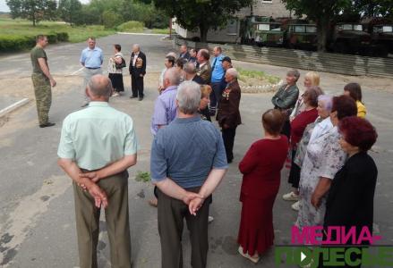 70 лет под мирным небом. В памятную дату на Лунинетчине прошли митинги, автопробег и открытие памятника 70 лет под мирным небом. В памятную дату на Лунинетчине прошли митинги, автопробег и открытие памятника