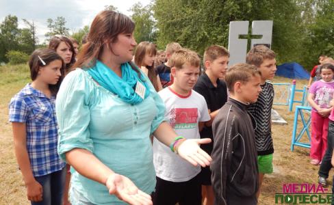 70 лет под мирным небом. В памятную дату на Лунинетчине прошли митинги, автопробег и открытие памятника 70 лет под мирным небом. В памятную дату на Лунинетчине прошли митинги, автопробег и открытие памятника