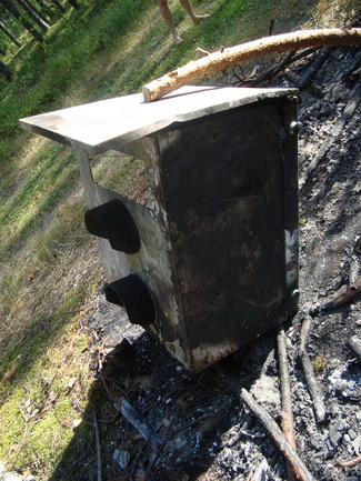 В Могилёве и области жгут, срывают и закрашивают фотофиксаторы