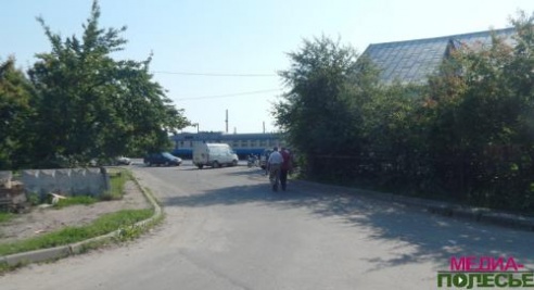 Единичные предприниматели работали 1 июля на рынке в Лунинце