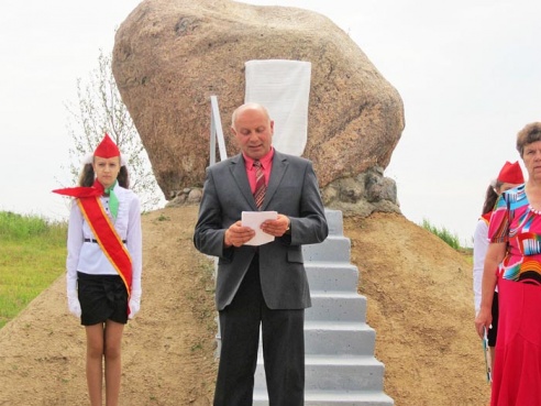 В Горецком районе появился еще один памятный знак