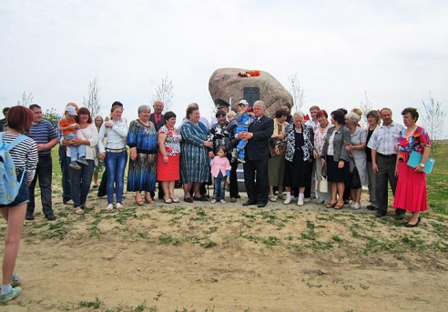 В Горецком районе появился еще один памятный знак