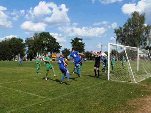 Аутсайдер второй лиги сотворил сенсацию