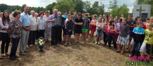 70 лет под мирным небом. В памятную дату на Лунинетчине прошли митинги, автопробег и открытие памятника