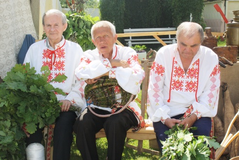 Наперад — сямімільнымі крокамі (+фота)