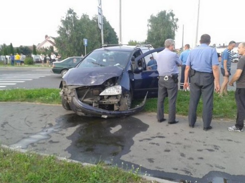 В Барановичах «Форд» налетел на «Тойоту» + видео