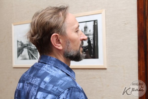 ФОТОРЕПОРТАЖ: Вилейчанин, живущий сейчас в Санкт-Петербурге, представил в родном городе свои фотоработы