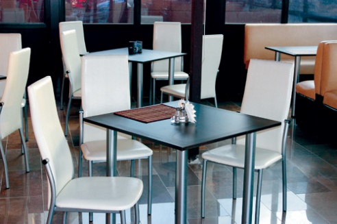 Открылся кафе-клуб «Метелица»