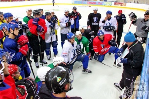 Первая тренировка «Динамо-Молодечно» на льду (+фото и видео)