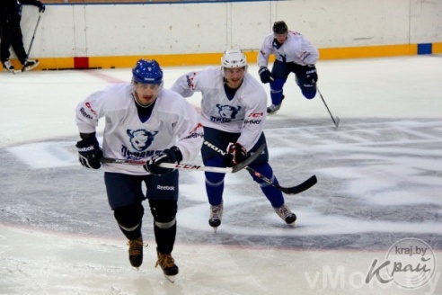 Первая тренировка «Динамо-Молодечно» на льду (+фото и видео)