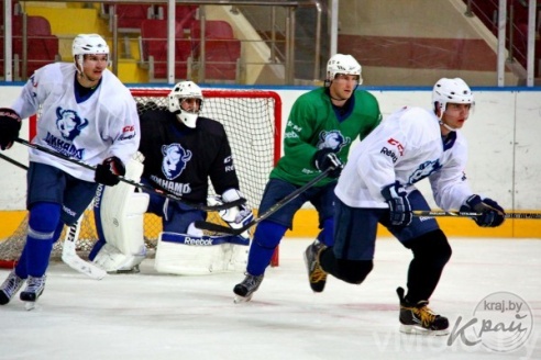 Первая тренировка «Динамо-Молодечно» на льду (+фото и видео)
