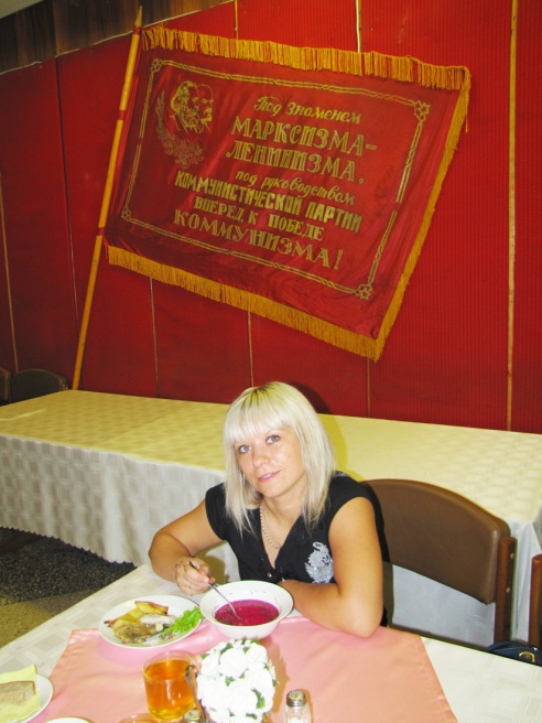 У “СССР” кормяць смачна і танна