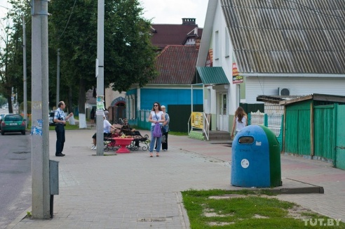 «Они просто переступили через нас, пострадавших, и пошли»: в Речице судили пьяного водителя, сбившего людей на остановке