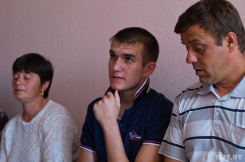 «Они просто переступили через нас, пострадавших, и пошли»: в Речице судили пьяного водителя, сбившего людей на остановке