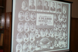 Через 40 лет после последнего школьного звонка встретились одноклассники 9 выпуска СШ №1.