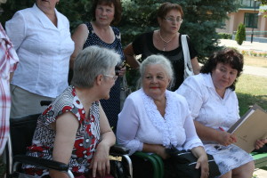 Через 40 лет после последнего школьного звонка встретились одноклассники 9 выпуска СШ №1.