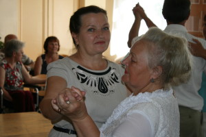 Через 40 лет после последнего школьного звонка встретились одноклассники 9 выпуска СШ №1.