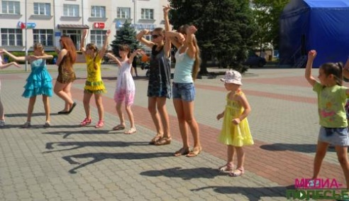 Лунинец отмечает свой праздник. День первый