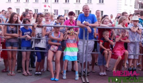 Лунинец отмечает свой праздник. День первый