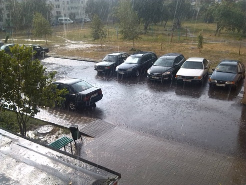 Долгожданный дождь. Фотографии случчан