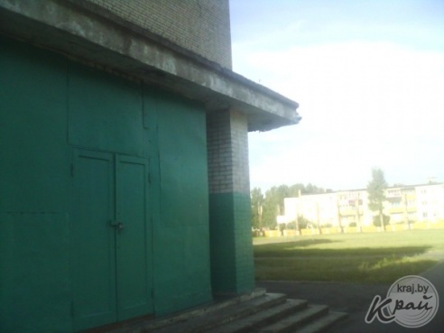 ФОТОФАКТ: Камеру видеонаблюдения установили на здании школы №1 в Вилейке