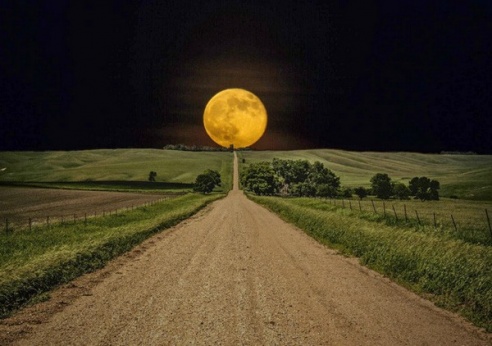 Самое эффектное суперлуние в 2014 году можно будет наблюдать в ночь с 10 на 11 августа