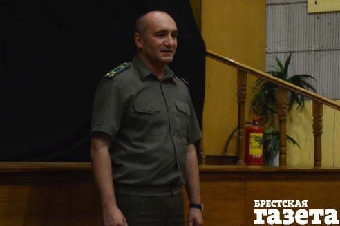 В Бресте ветеранов-афганцев пограничной службы наградили юбилейными медалями
