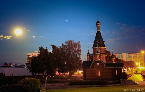 Ночной Слуцк и суперлуние. +24 фото