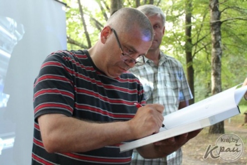 В Забродье прозвучали стихи солдат Первой мировой войны и был показан фильм о девушке-героине Римме Ивановой (ФОТО)
