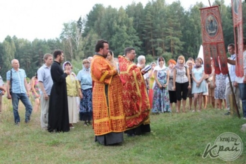 В Забродье прозвучали стихи солдат Первой мировой войны и был показан фильм о девушке-героине Римме Ивановой (ФОТО)
