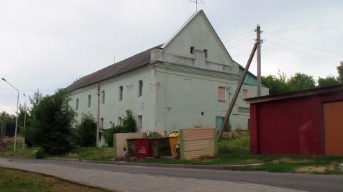 Памятники в собственности церкви