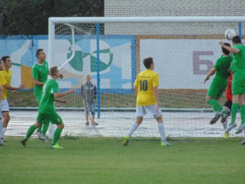 Белая полоса у «зелено-белых»