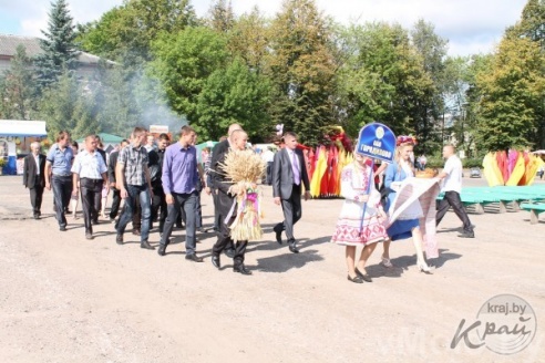 Фоторепортаж с засковических «Дожинок»