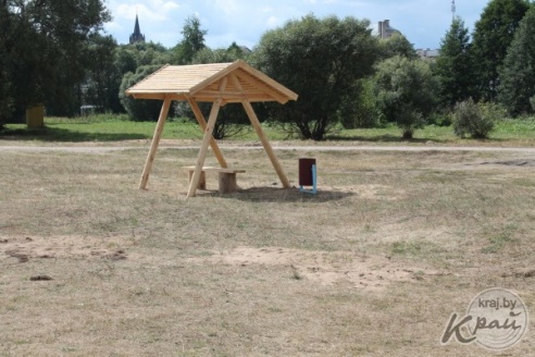 ФОТОФАКТ: Как выглядит пляж на берегу Вилии после благоустройства