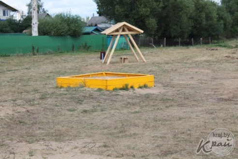 ФОТОФАКТ: Как выглядит пляж на берегу Вилии после благоустройства