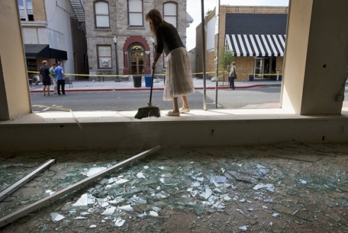 В США в штате Калифорния из-за сильного землетрясения пострадали 170 человек (ФОТО)